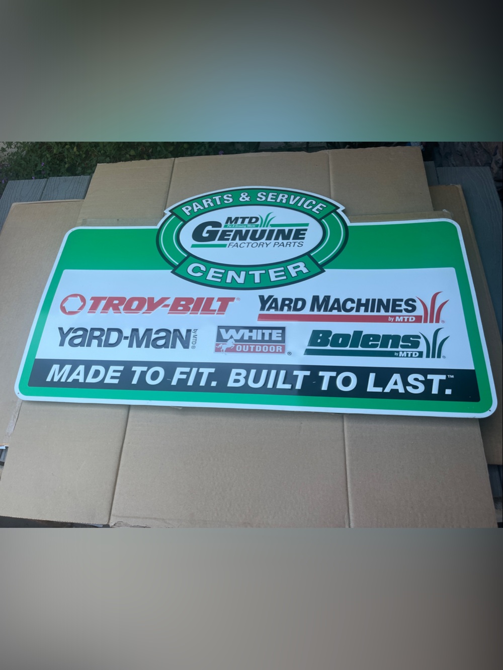MTD Genuine Parts & Service Center Metal Sign - Green White Black 36”x 23.5”